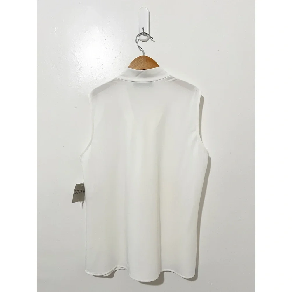 Kasper Women's White Sleeveless Tie-Neck Top‎ Size Medium